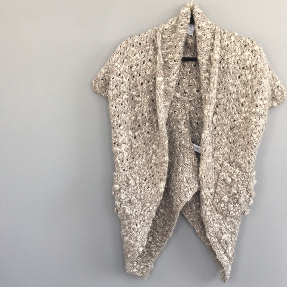 SALE!!!Loft Chunky Capelike Wrap